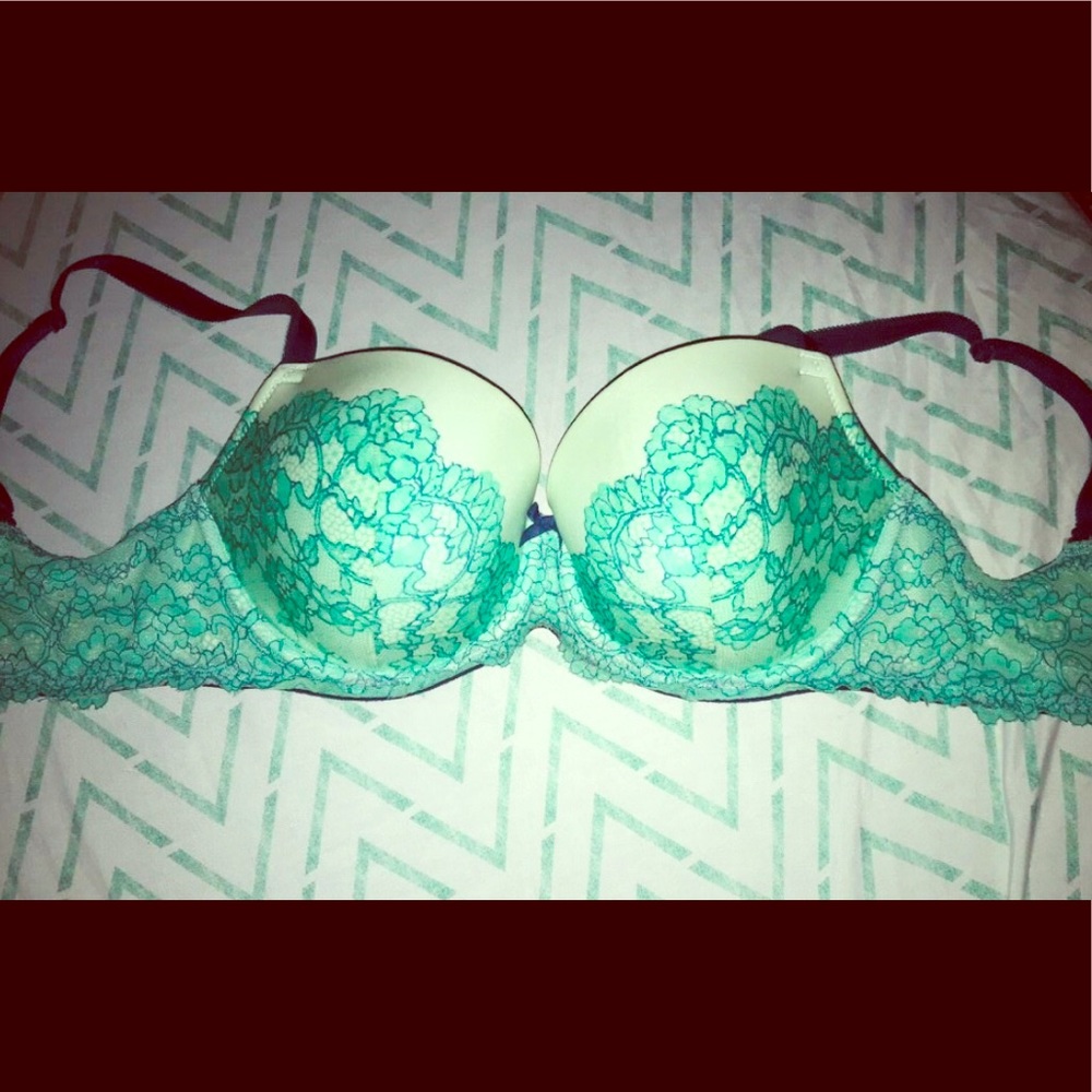 VS bra
